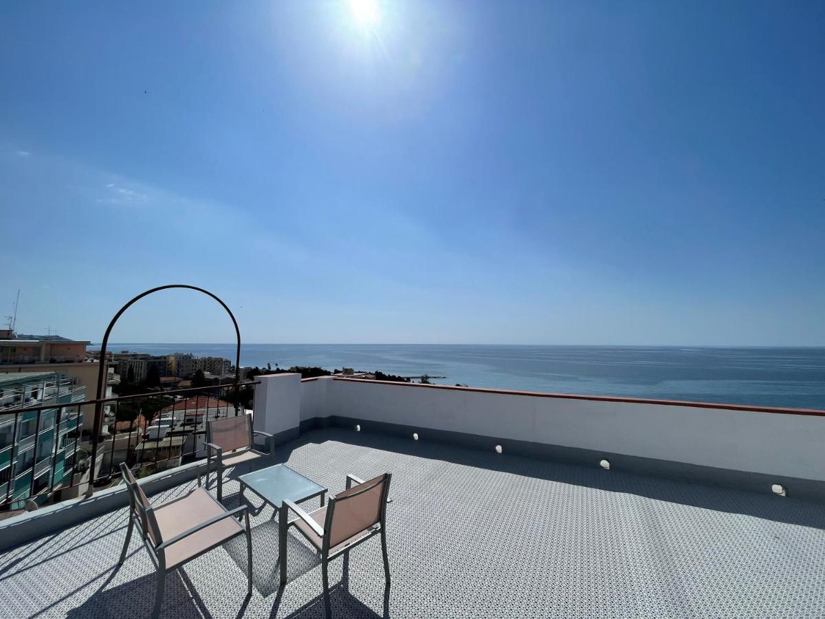 Luxury Penthouse Poseidon - * Sanremo